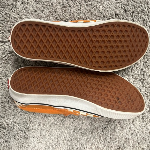 VANS - Picture 3 of 3